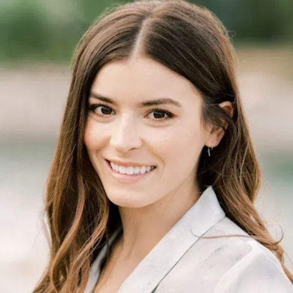 Meet your Posher, Devan - Picture 1 of 1